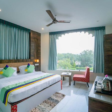 ホテル Treebo The Aravali Getaway ウダイプル エクステリア 写真