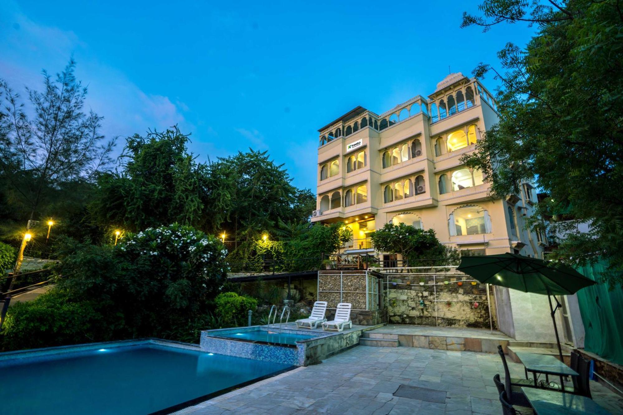 ホテル Treebo The Aravali Getaway ウダイプル エクステリア 写真